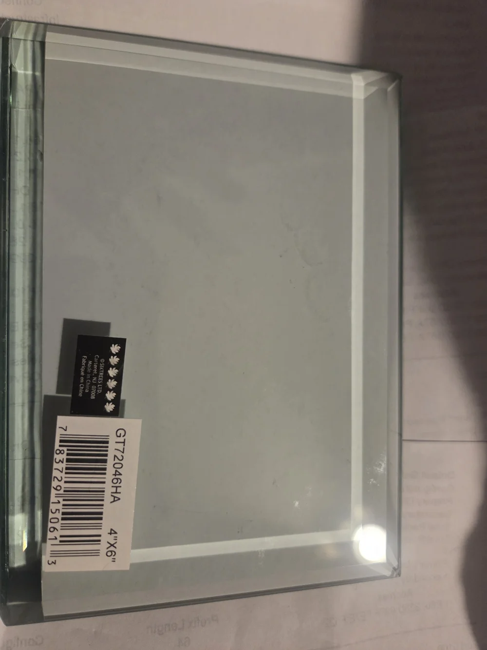 SixTrees Glass Emerald 6x4in Heavy Picture Frame - Clear/Light Green